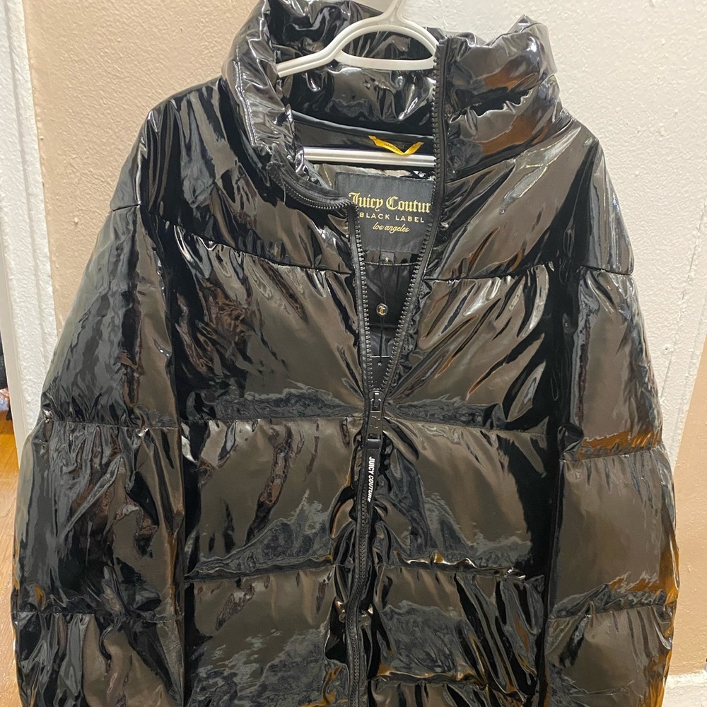 BRAND NEW Juicy Couture Glossy Puff Coat